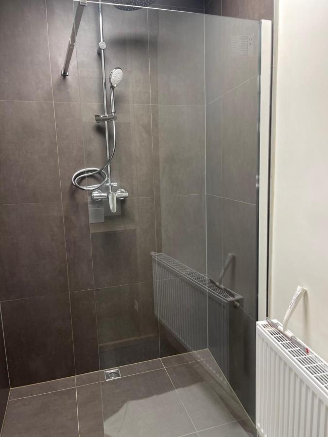Ruime Luxe Kamer In Centrum Brugge Met Badkamer! Εξωτερικό φωτογραφία
